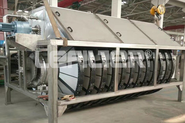 纤维转盘过滤器的重要部件有哪些？它们的特点是什么？